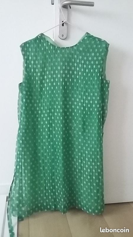 Jupes et robes tres bon etat (image 8)