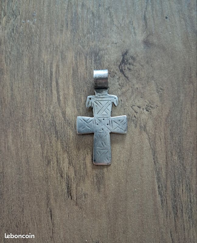 Magnifique et ancien pendentifs croix copte éthiopienne en argent de haute qualité (image 1)