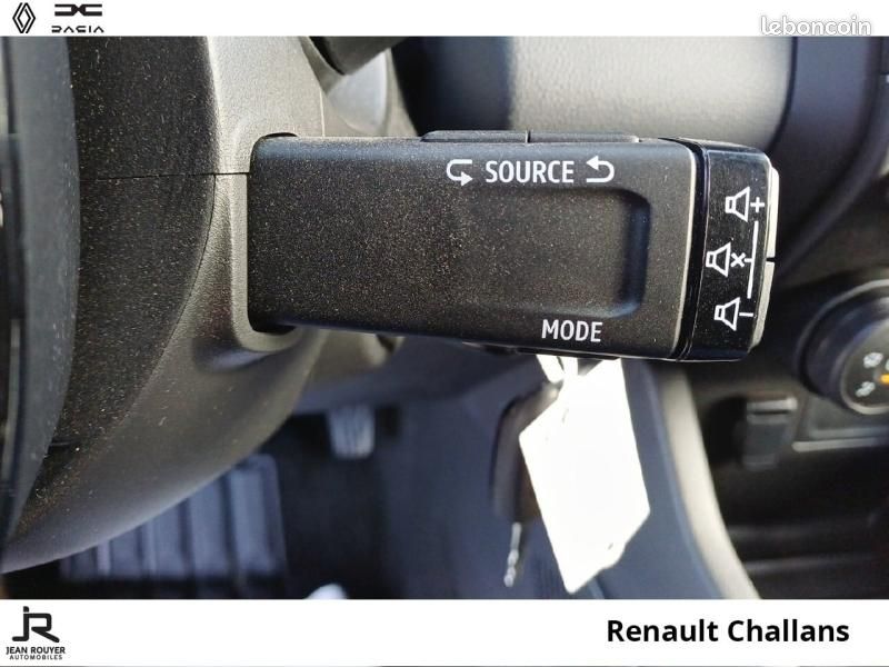 Renault Clio 1.0 SCe 65ch Authentic (image 21)