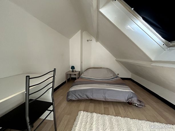 Studio 1 pièce 14 m²