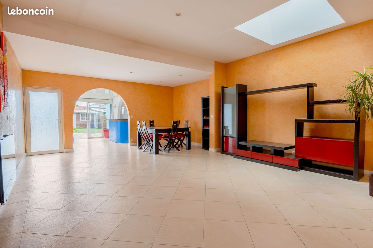 Maison 4 pièces 120 m² · à Bordeaux · 120 m² · 560 000 €
