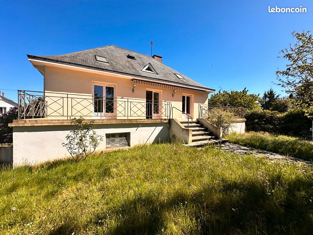 Maison 5 pièces 139 m² · à Argent-sur-Sauldre · 139 m² · 263 000 €