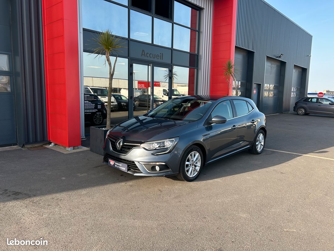 Renault Mégane IV BERLINE TCe 100 Energy Zen (image 1)