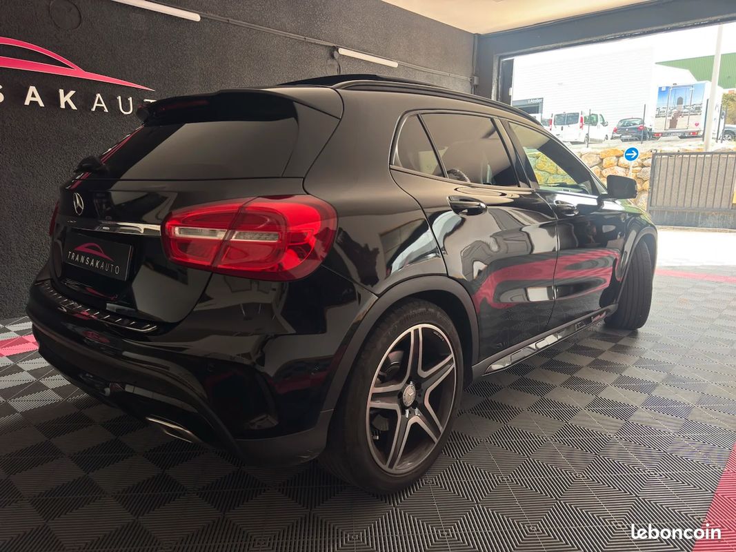 Mercedes GLA 220d 170ch 7G-DCT 4MATIC FASCINATION PACK AMG / Toit ouvrant (image 9)