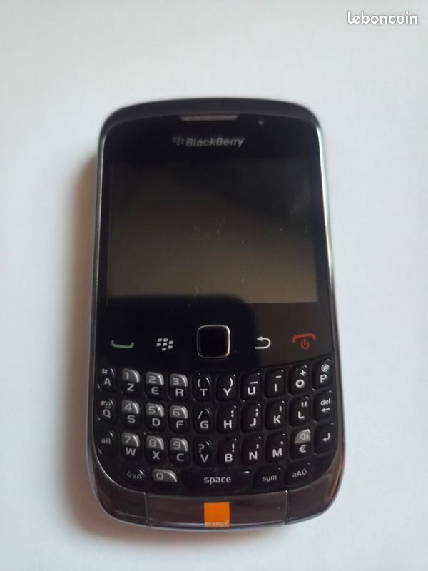 BlackBerry Curve 9300 – Fonctionnel – Pour collection (image 3)