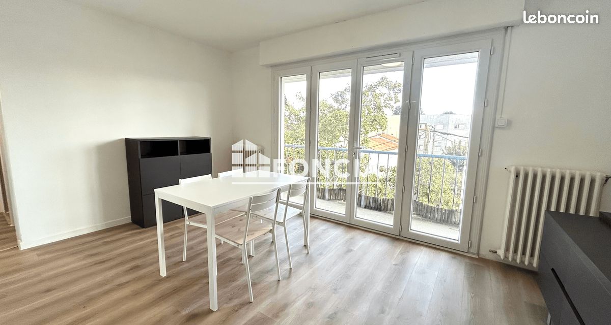 Appartement 3 pièces 54 m² · à Cognac · 54 m² · 570 €/mois
