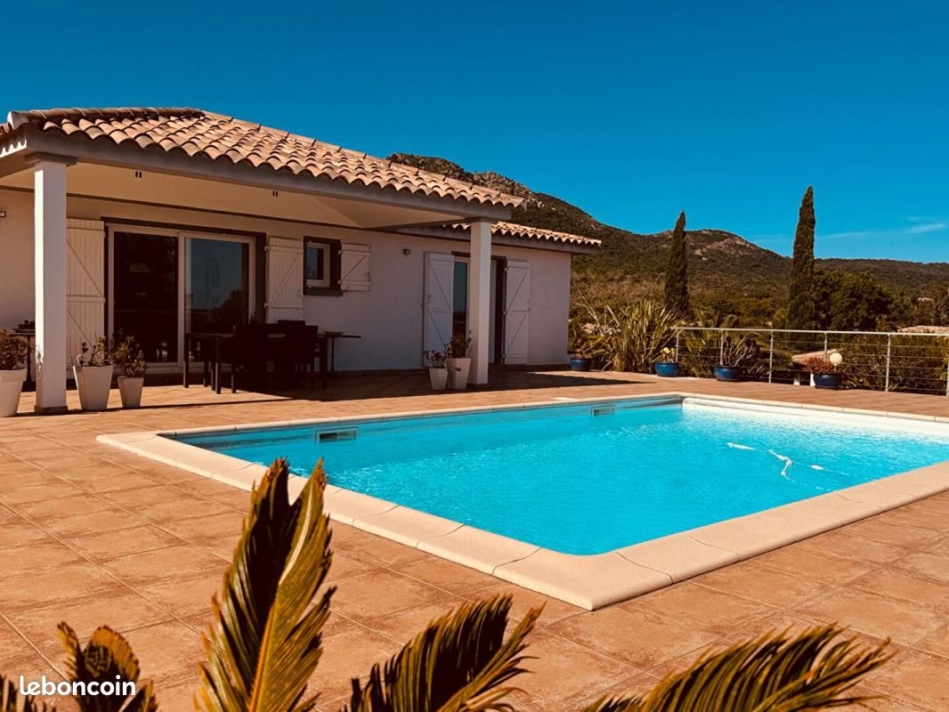 Maison 6 pièces 270 m² · à Zonza · 270 m² · 1 099 000 €