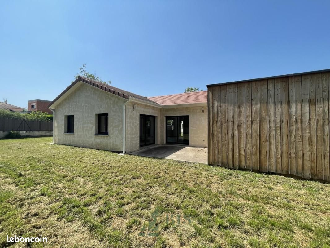 Maison 88 m² · à Roanne · 88 m² · 912 €/mois