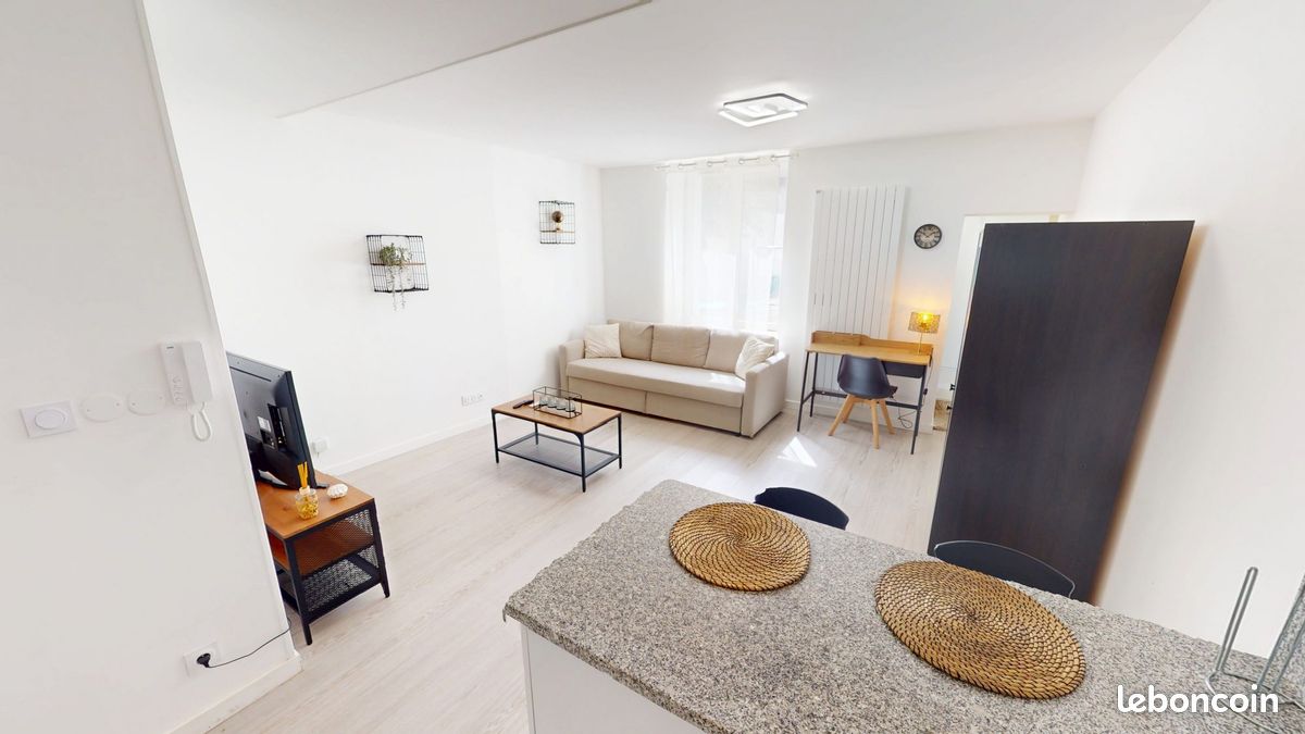 Appartement 1 pièce 28 m² · à Orléans · 28 m² · 590 €/mois