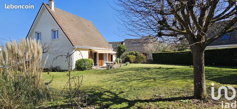 Maison 6 pièces 106 m²