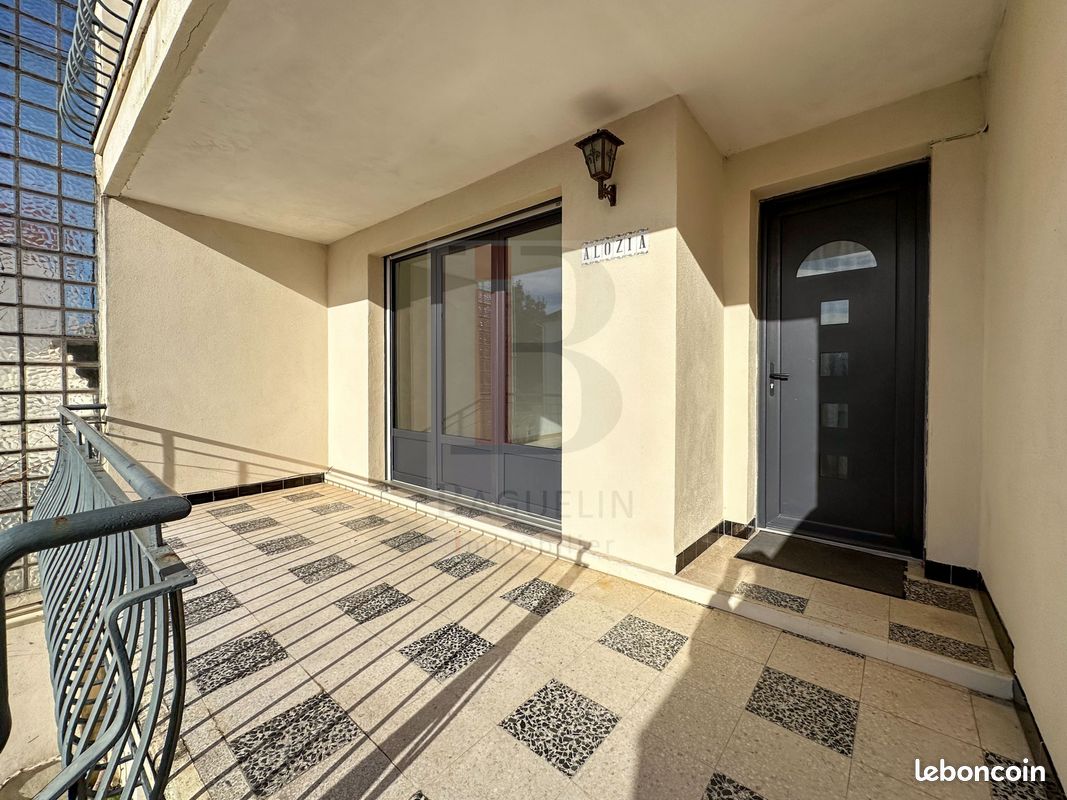 Maison 4 pièces 103 m² - Fouras 17450 (image principale 4)