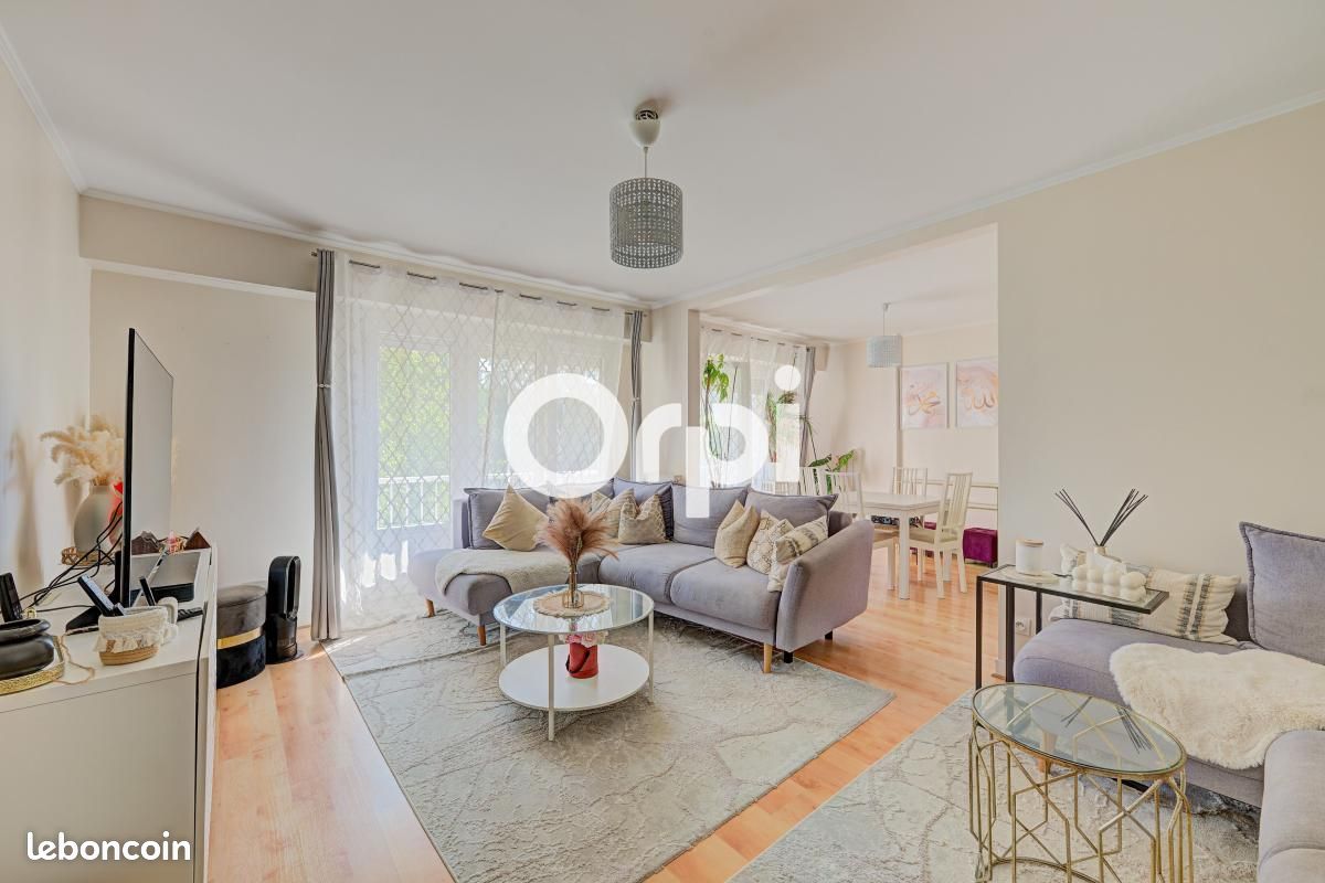Appartement 5 pièces 95 m² · à Rosny-sous-Bois · 95 m² · 283 000 €