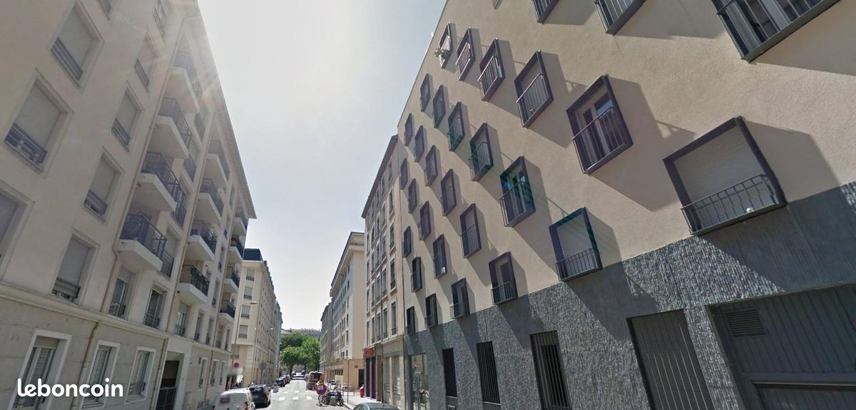 Appartement 1 pièce 15 m² · à Lyon · 15 m² · 599 €/mois