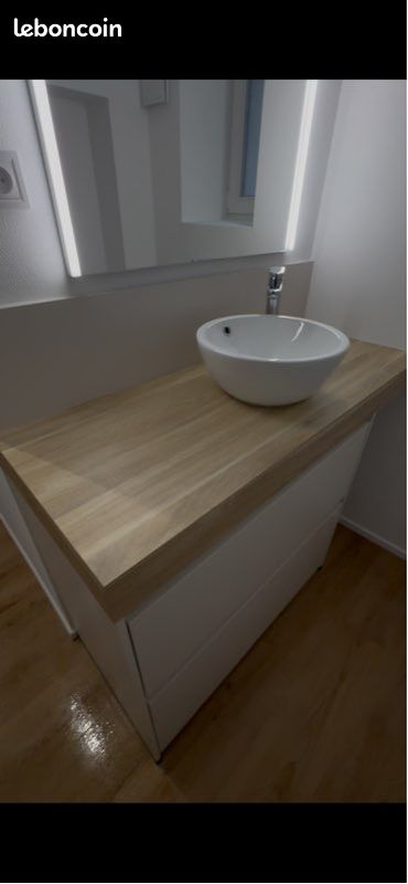 Appartement 3 pièces 82 m² · à Avril · 82 m² · 900 €/mois