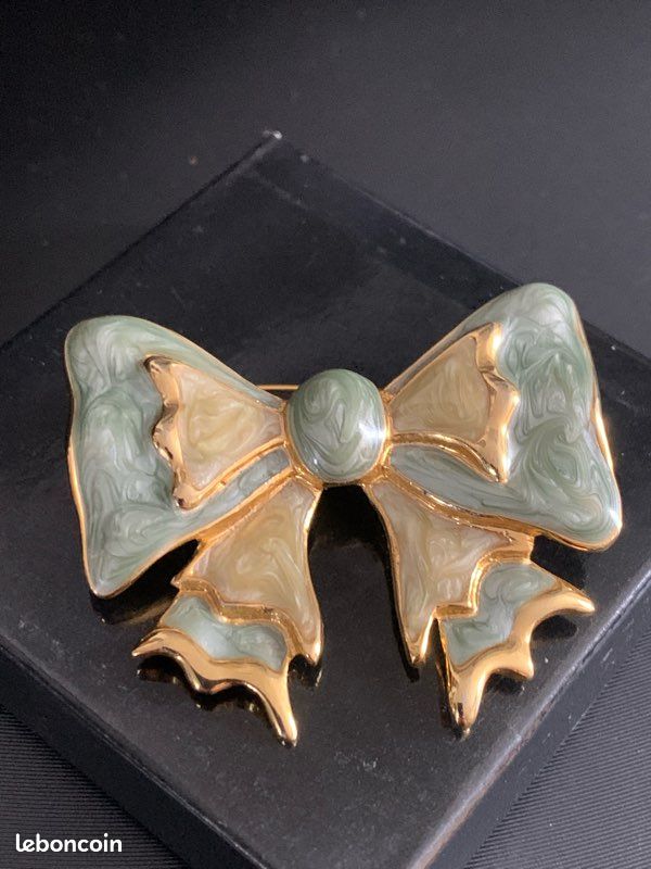 Ancienne Broche Bijou Émaillé Années 1930-1950 - Perles Et Laiton Doré - Occasion