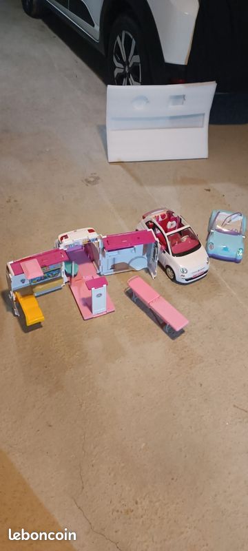 Voiture et ambulance barbie (image 5)