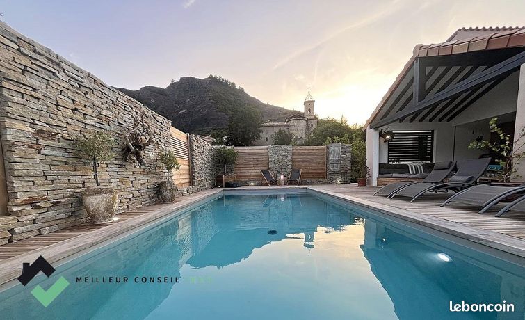 Villa 6 pièces 178 m²