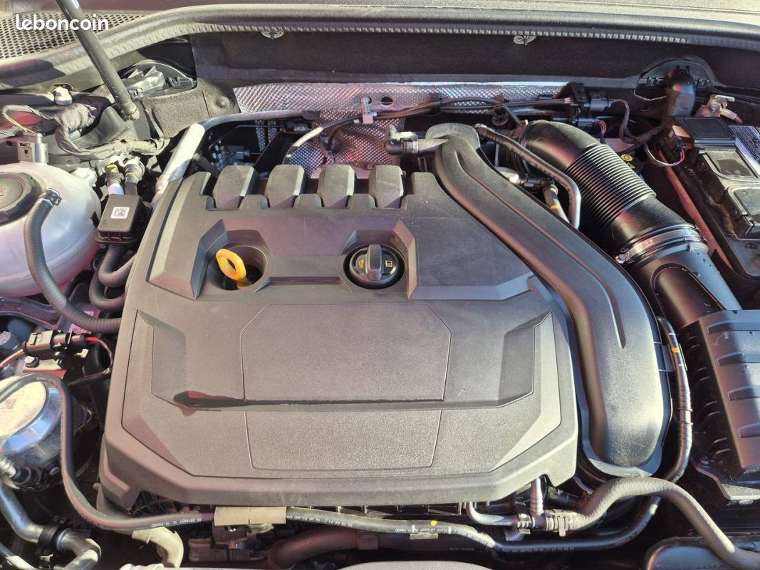 AUDI Q2 35 TFSI 150 S LINE PLUS S TRONIC 7 toit ouvrant (image 16)