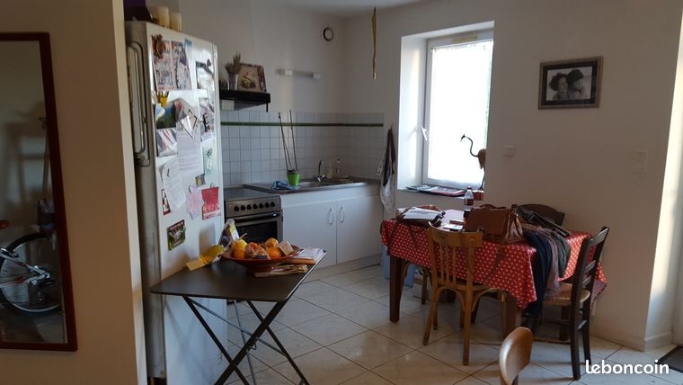 Particulier T2 sur Alleins