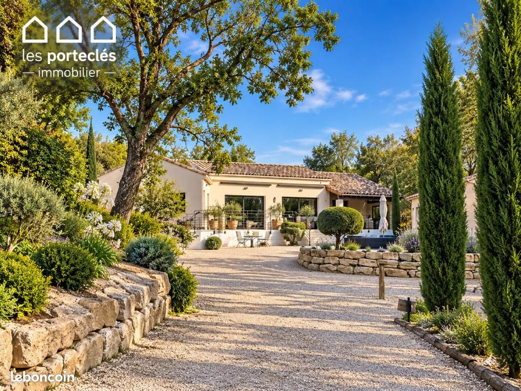 Maison 7 pièces 158 m² · à Orsan · 158 m² · 870 000 €