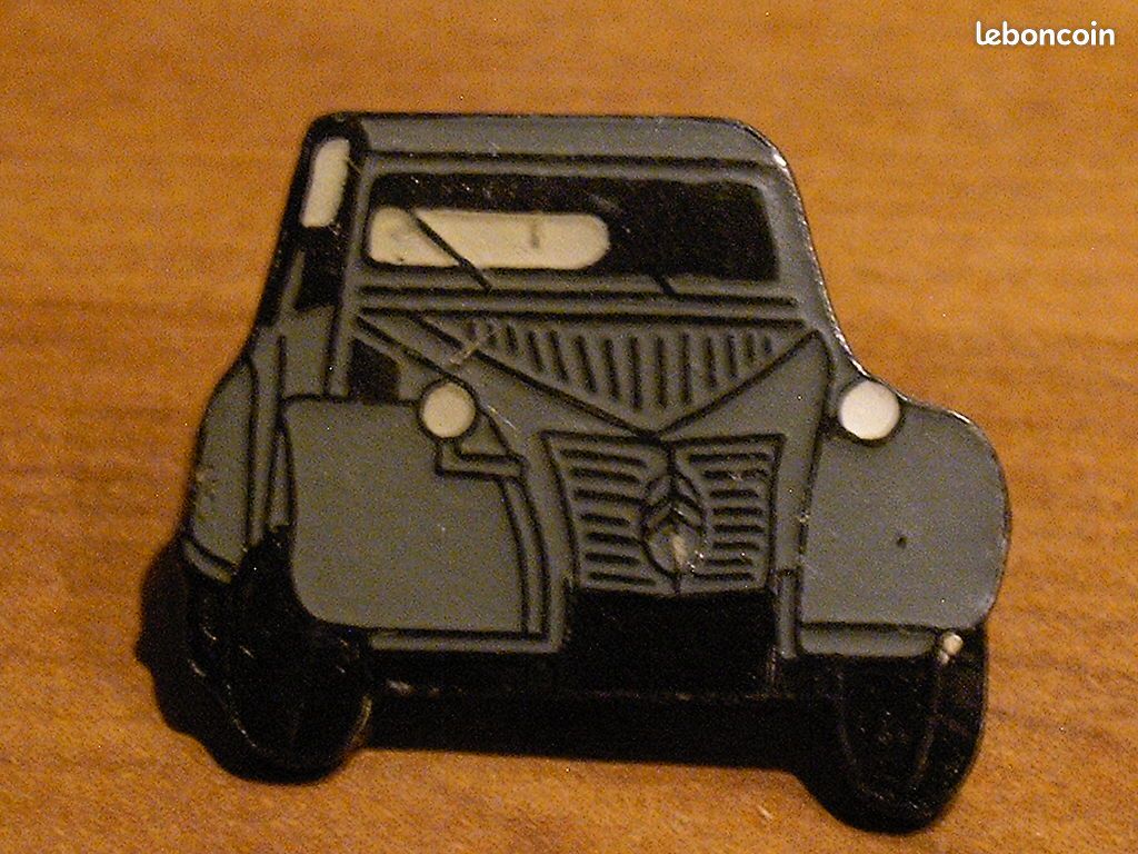 Pin's Citroën DS – voiture mythique - Collection