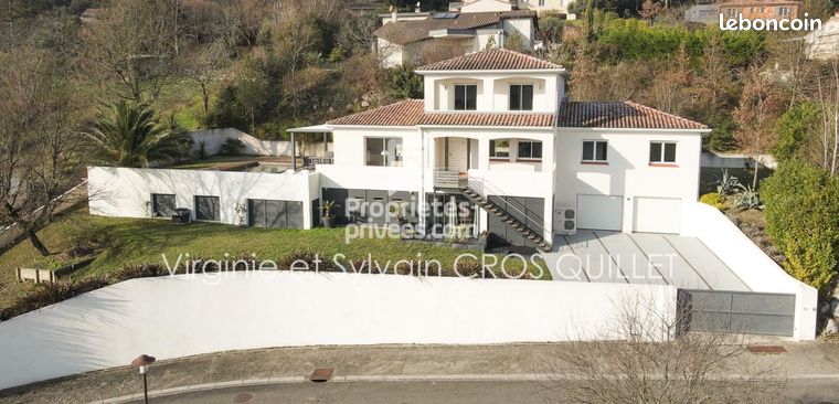 Maison 7 pièces 188 m²