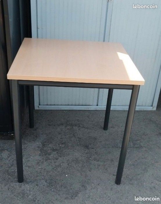 Table de formation 70x70 (image 3)