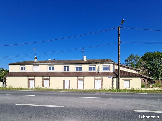 Immeuble 15 pièces 450 m²