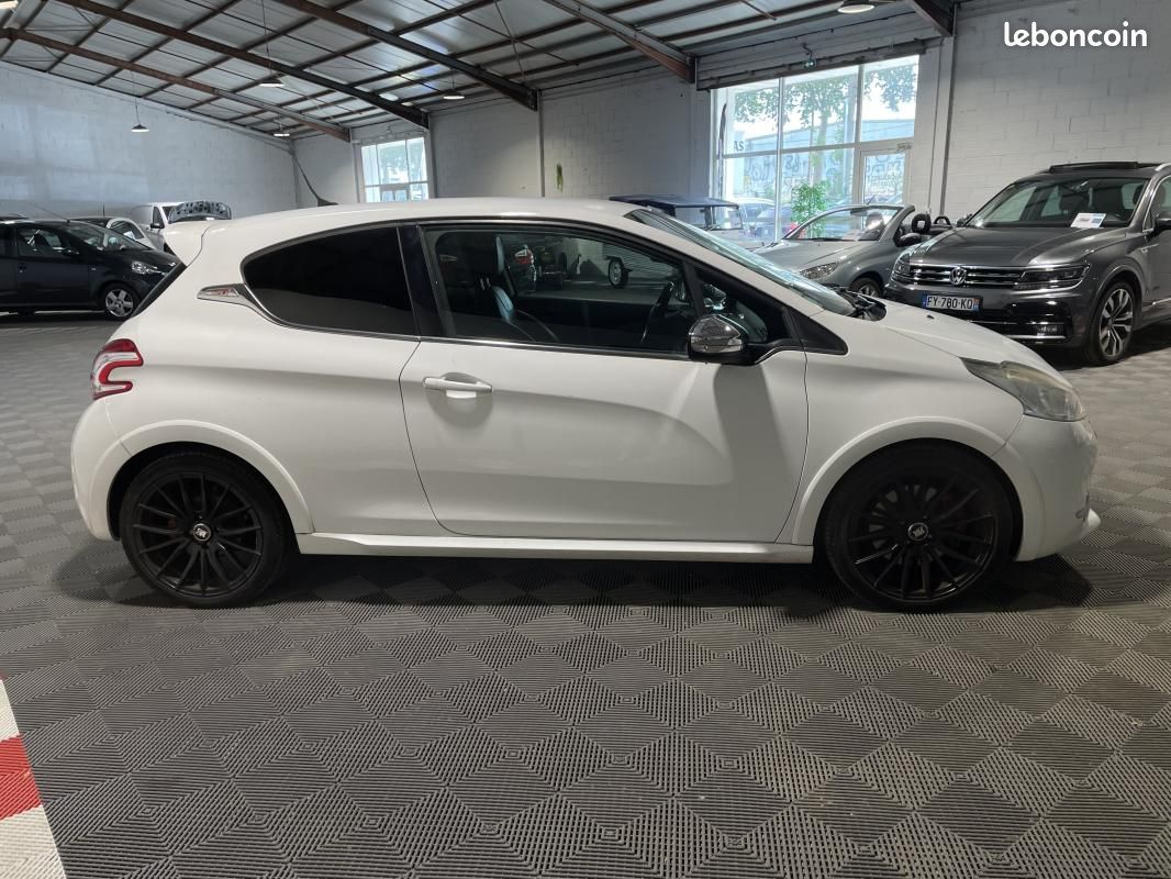 Peugeot 208 1.6 GTI 200CH -GARANTIE 6 MOIS- (image 4)