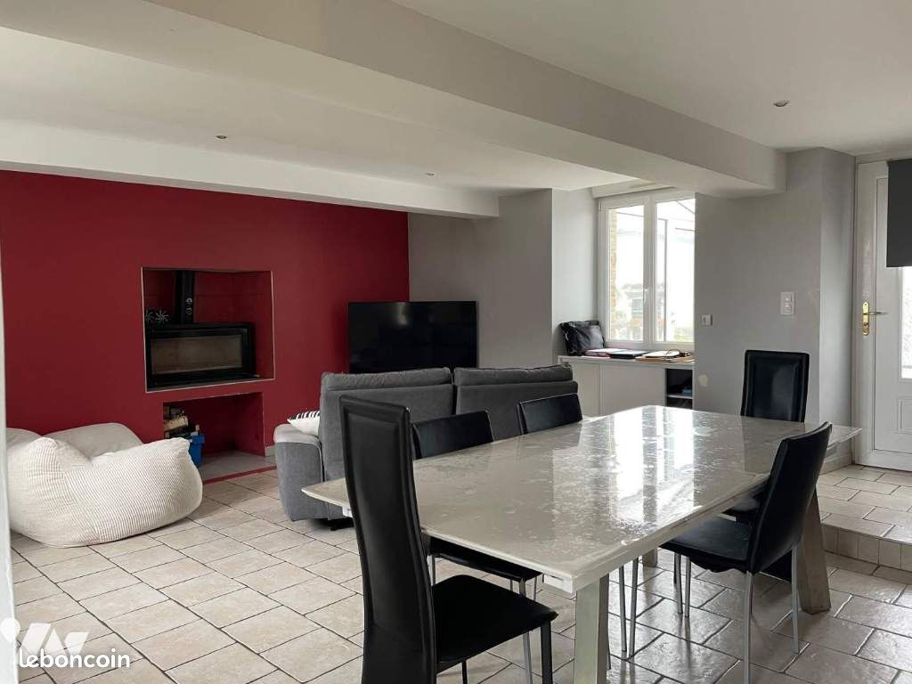 Maison 6 pièces 114 m² · à Commer · 114 m² · 187 200 €