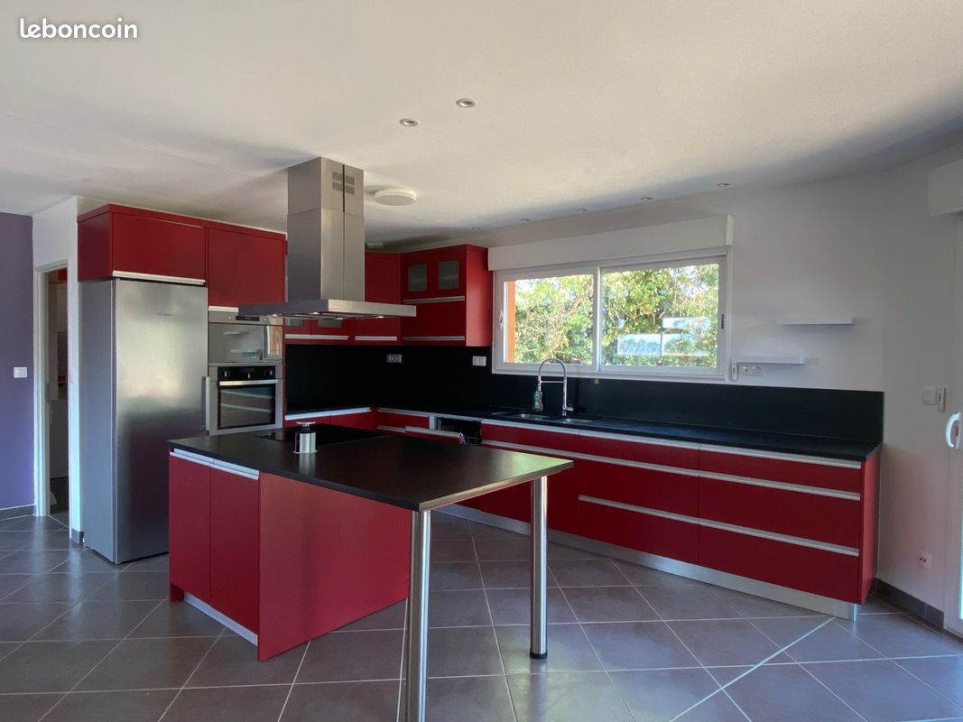 Maison 5 pièces 138 m² · à Port-des-Barques · 138 m² · 1 260 €/mois