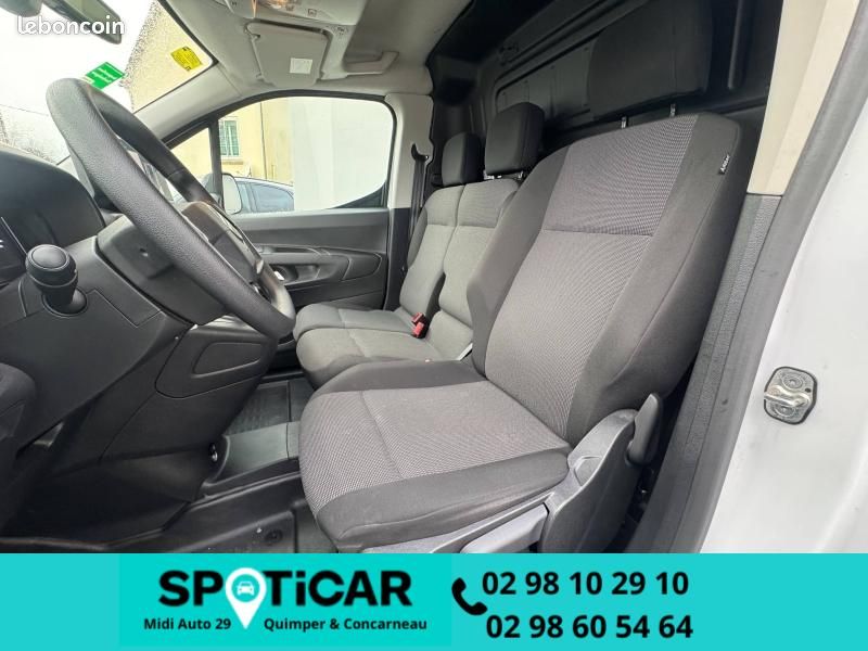 Citroen Berlingo Van XL 950kg BlueHDi 100 Pack Premium Connect / GPS / CAMERA / 3PL / 14908 HT (image 11)