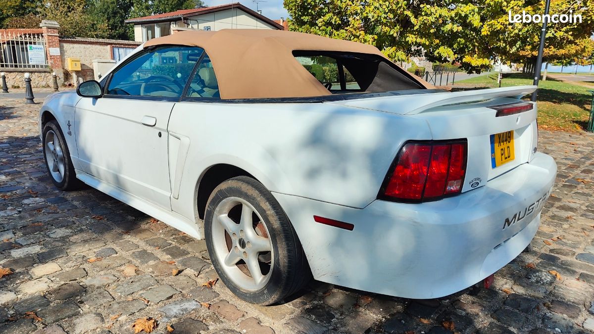 CABRIOLET Mustang GT décapotable 3.8 V6 état clinique, échange possible (image 4)