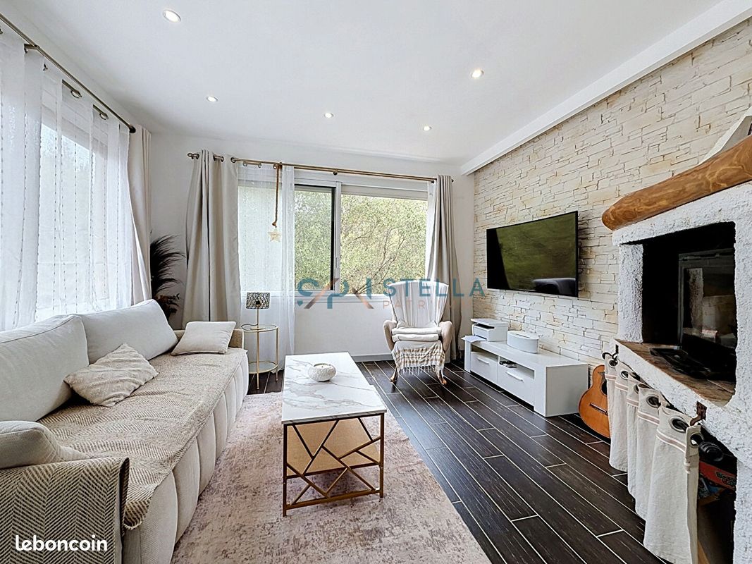 Appartement 3 pièces 82 m² · à Bastelicaccia · 82 m² · 1 290 €