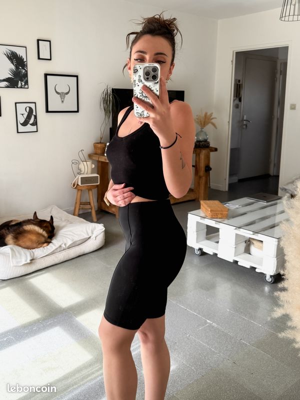Short cycliste noir BERSHKA (image 4)