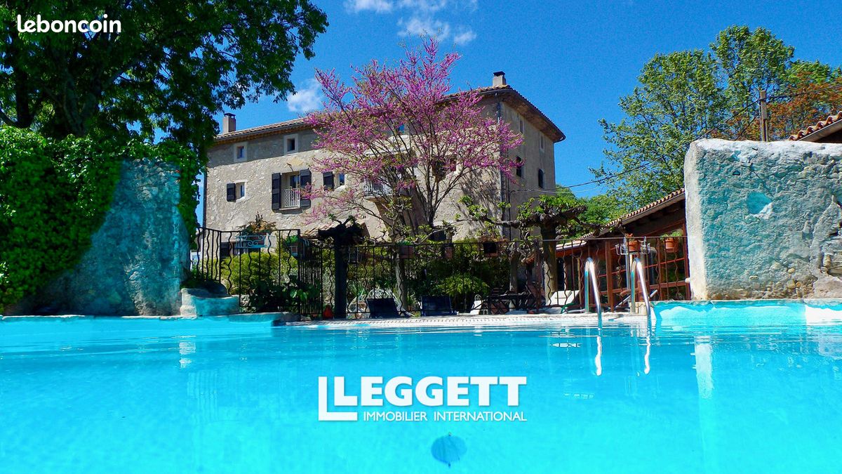 Maison 28 pièces 760 m² · à Sauve · 760 m² · 1 260 000 €