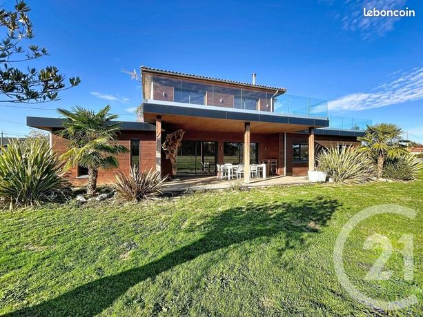 Villa 6 pièces 160 m²