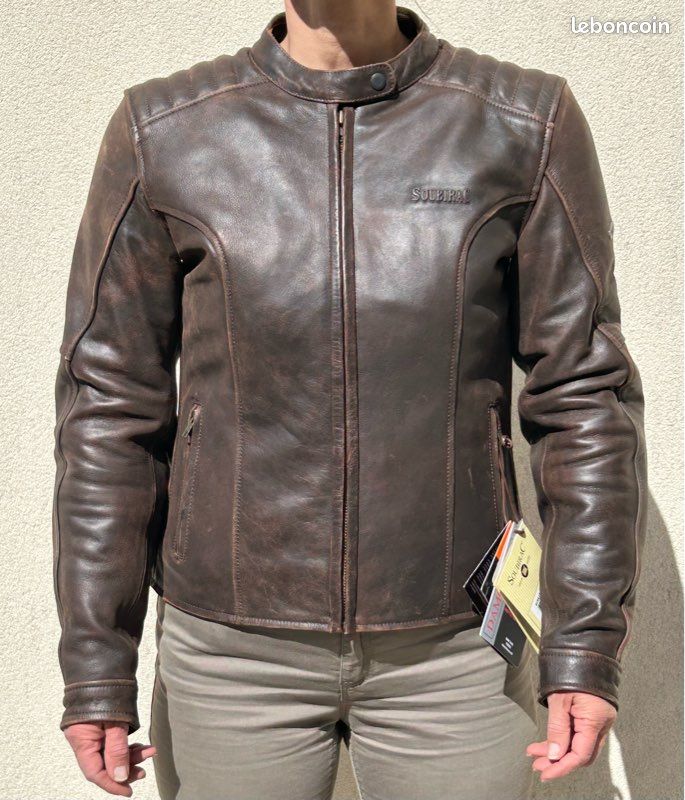 Blouson Moto Femme Quince En Cuir Vieilli Marron – Taille S – Parfait Pour Look Biker Casual