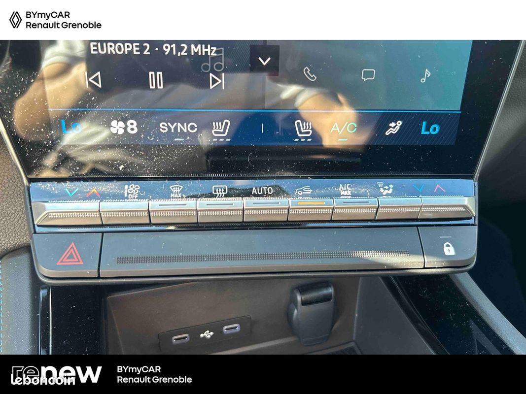 RENAULT Rafale E-Tech full hybrid 200 ch esprit Alpine (image 17)