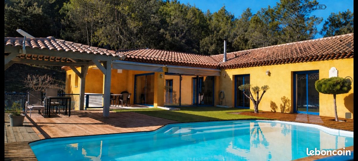 Maison 6 pièces 180 m² · à Besse-sur-Issole · 180 m² · 670 000 €