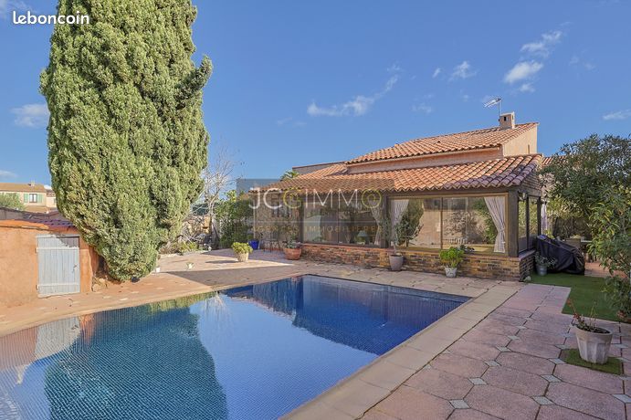 Villa 5 pièces 160 m²