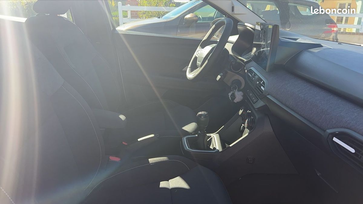Dacia Sandero 1.0 TCe 100 Expression (image 27)