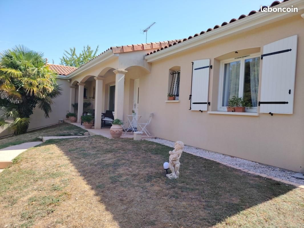 Maison 5 pièces 147 m² · à Chasseneuil-du-Poitou · 147 m² · 436 500 €