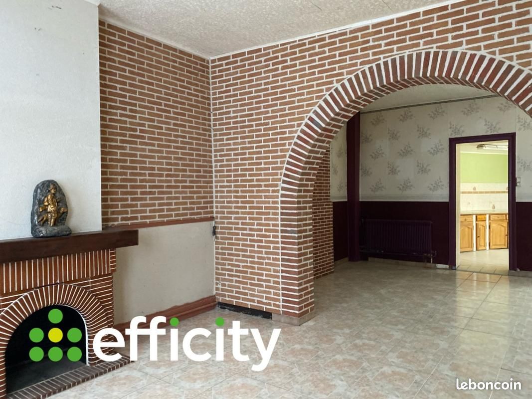 Maison 5 pièces 105 m² · à Bruay-la-Buissière · 105 m² · 81 000 €