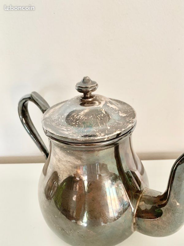 Théière en metal (image 3)