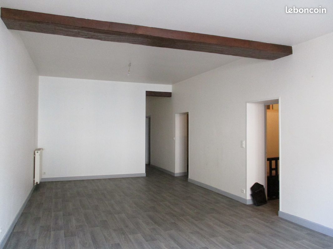 Appartement 5 pièces 127 m² · à Sézanne · 127 m² · 650 €/mois