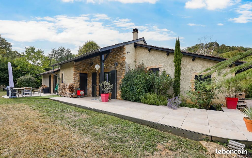 Maison 6 pièces 134 m² · à Poleymieux-au-Mont-d'Or · 134 m² · 590 000 €