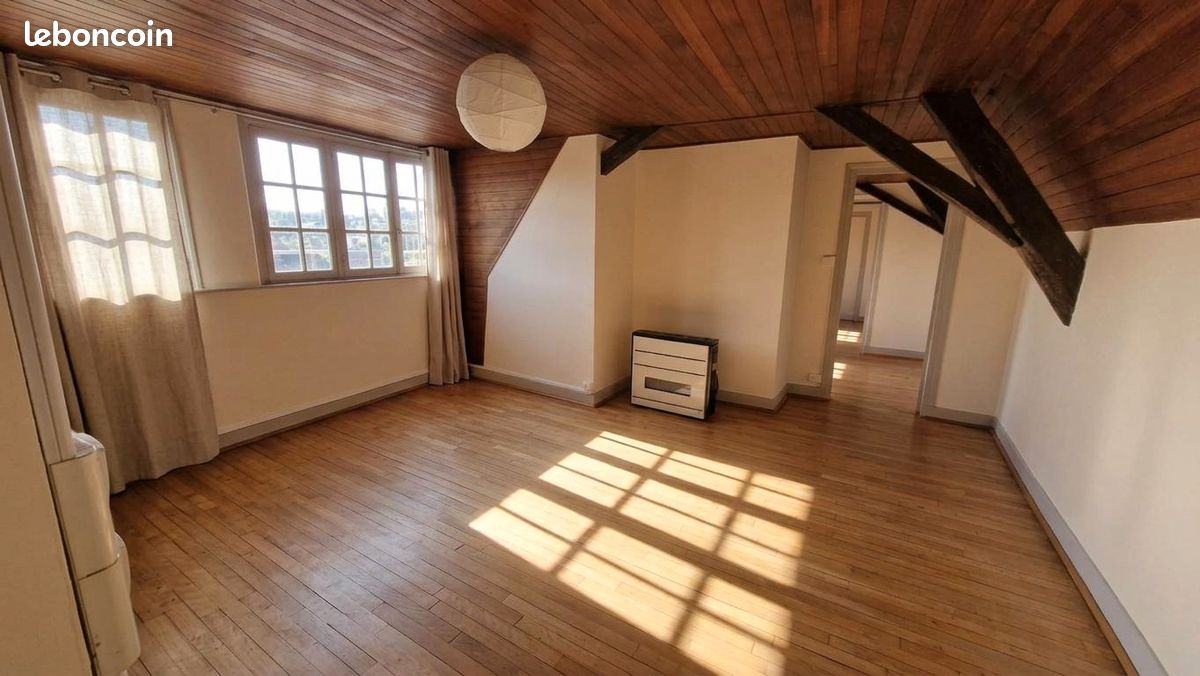 Appartement 3 pièces 48 m² · à Charlieu · 48 m² · 45 000 €