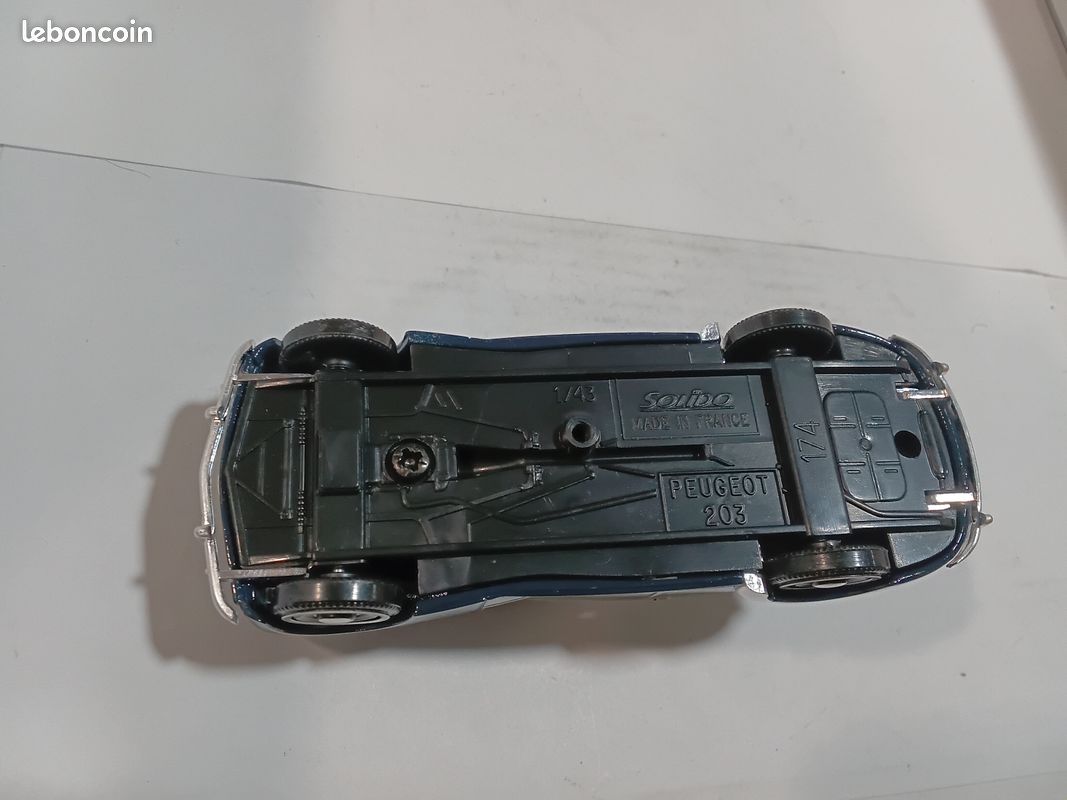 BC146 Verem/Solido PUB 1:43 Peugeot 203 Commerciale Club Mulhouse A+/a BC146 Verem/Solido PUB 1:43 Peugeot 203 Commerciale Club Mulhouse A+/a