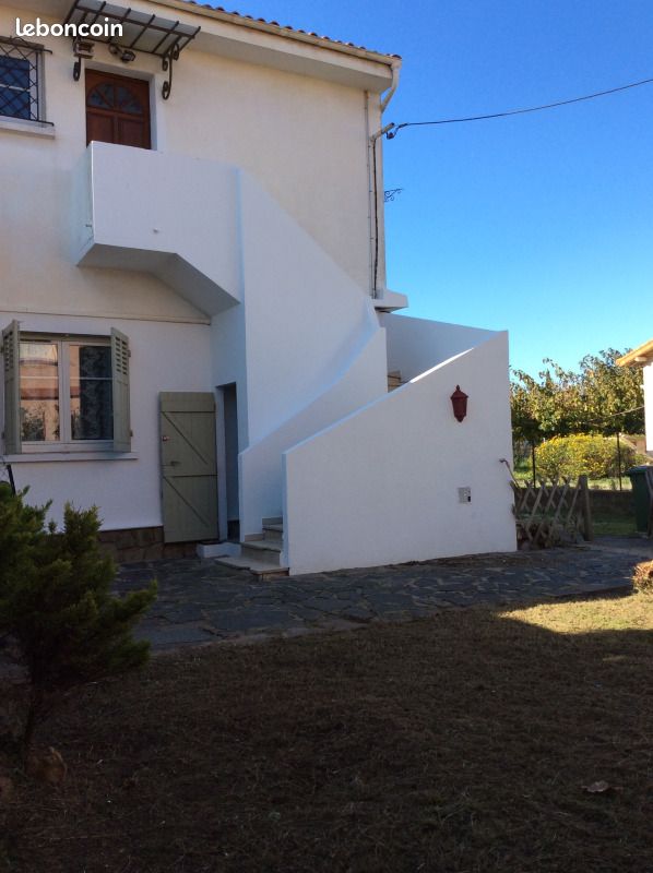 Appartement 3 pièces 49 m² · à Fréjus · 49 m² · 905 €/mois